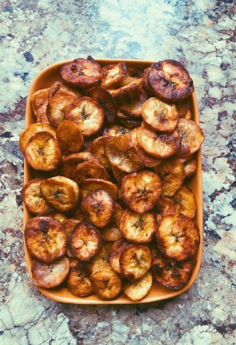 fried plantain chips