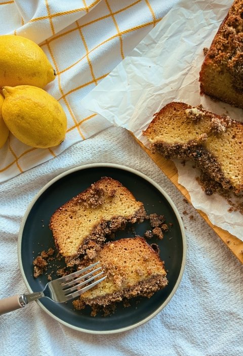 lemon olive oil loaf with blueberry cinnamon streusel (grain free, refined sugar free, scd diet)