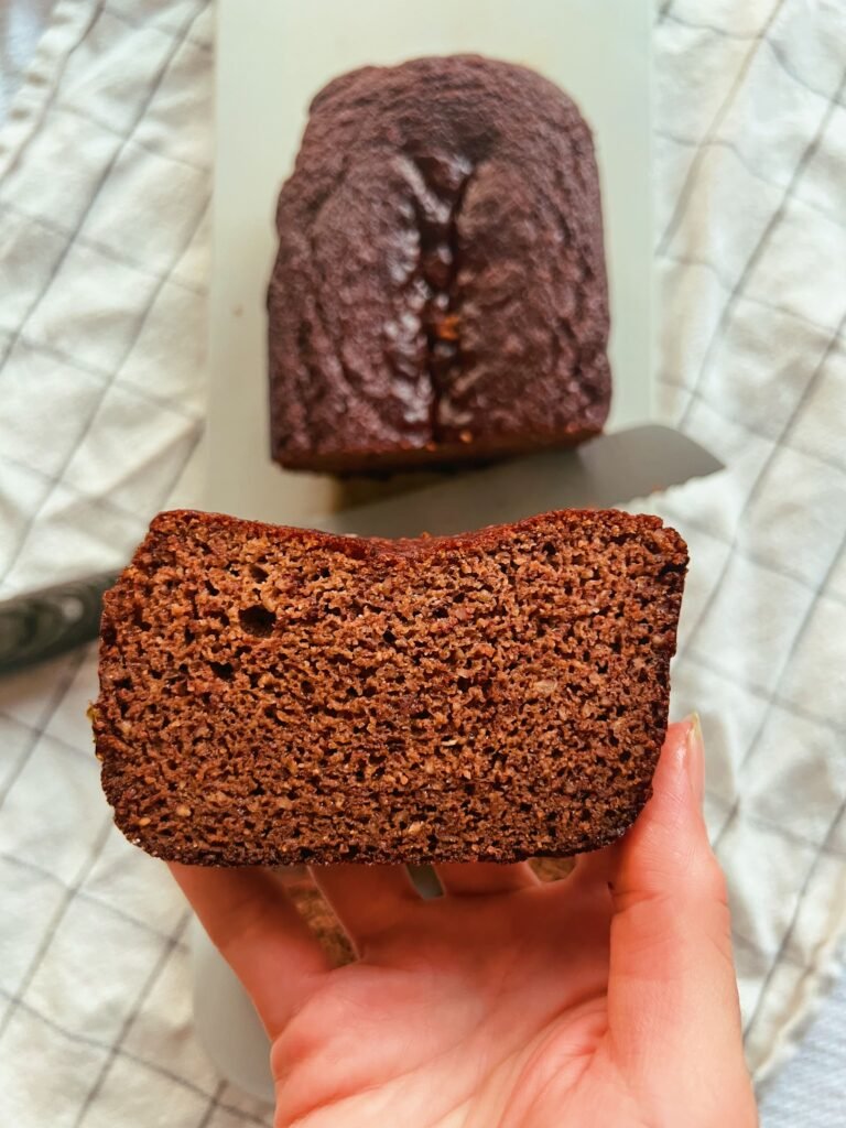 banana pecan bread (grain free & refined sugar free)